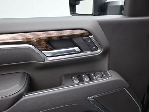 New 2026 GMC Sierra 3500 SLE image 11