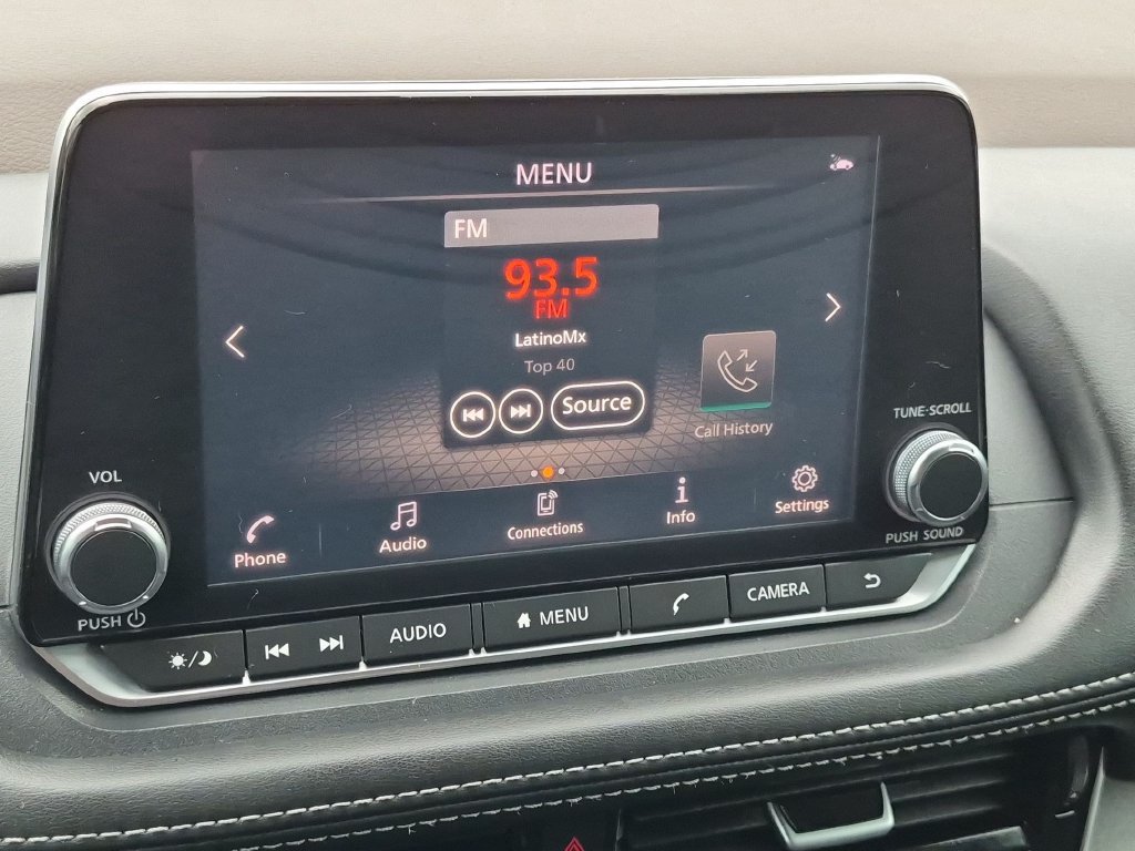 Used 2021 Nissan Rogue SV w/ Premium Package FWD image 19