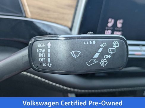 Certified 2024 Volkswagen Atlas SE FWD image 31