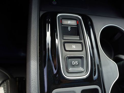 Used 2023 Honda Pilot Touring image 36