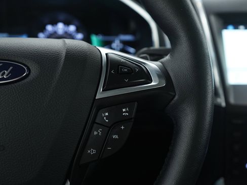 Used 2017 Ford Edge Titanium w/ Equipment Group 301A image 27