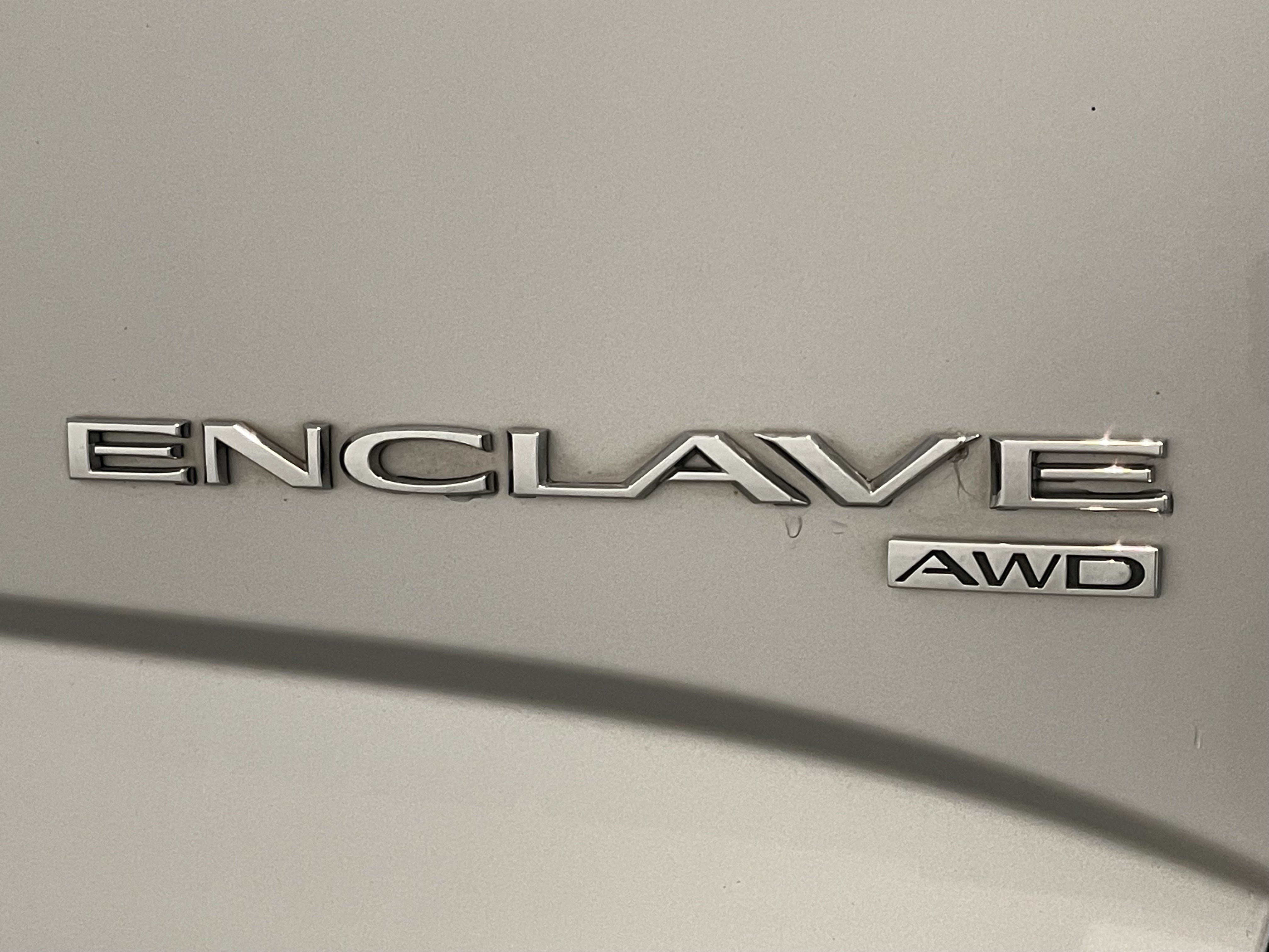 Used 2019 Buick Enclave Essence AWD/4WD image 24