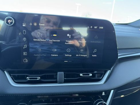 New 2026 Chevrolet Equinox LT image 17