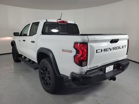 Used 2026 Chevrolet Colorado Trail Boss AWD/4WD image 3