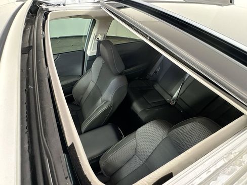 Certified 2025 Subaru Outback Premium image 25