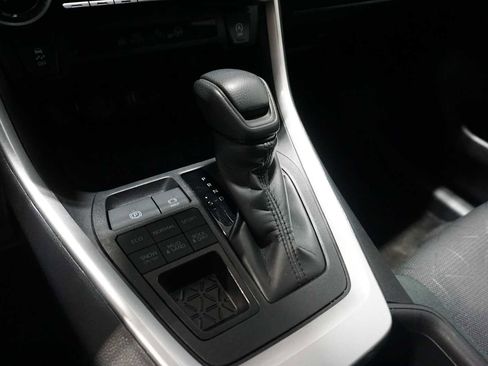 Used 2024 Toyota RAV4 XLE image 22