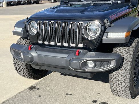 Used 2022 Jeep Wrangler Unlimited Rubicon w/ Xtreme Recon 35" Tire Package image 11