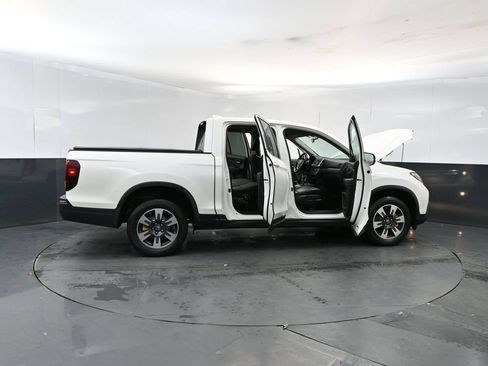 Used 2017 Honda Ridgeline RTL image 26