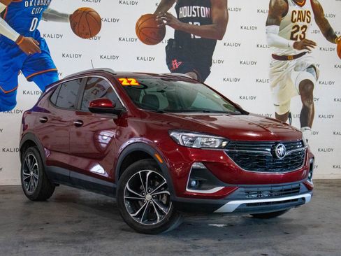 Used 2022 Buick Encore GX Select FWD image 2