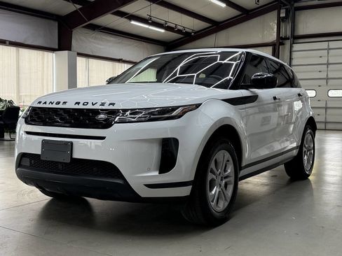 Used 2020 Land Rover Range Rover Evoque S image 3