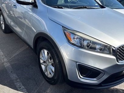 Used 2016 Kia Sorento LX