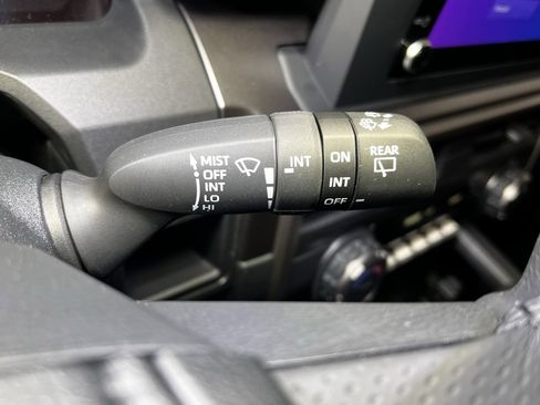 Used 2025 Toyota 4Runner SR5 image 25