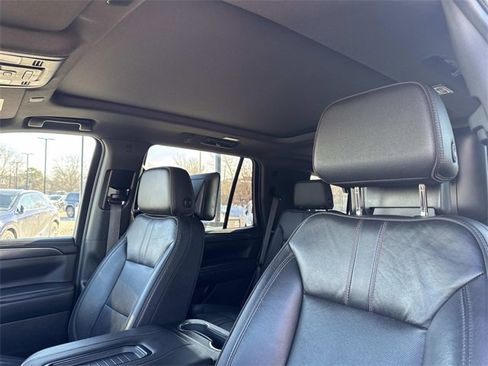 Used 2021 Chevrolet Tahoe RST w/ Luxury Package image 34