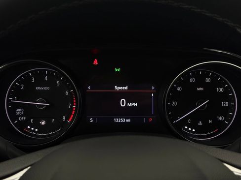Used 2023 Buick Encore GX Select w/ Sport Touring Package FWD image 21