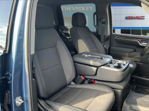 New 2026 GMC Sierra 1500 Elevation image 11