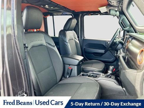 Used 2020 Jeep Wrangler Unlimited Freedom Edition image 30