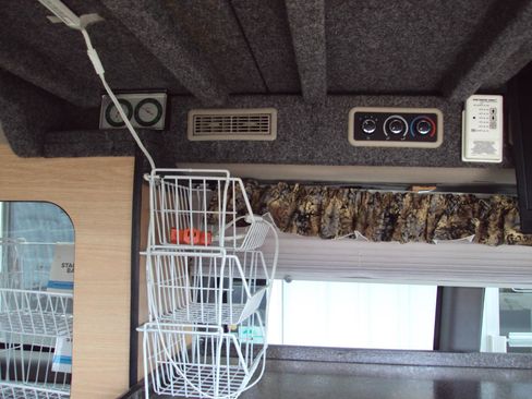 Used 2014 GMC Savana 1500 LT w/ LT Preferred Equipment Group image 16