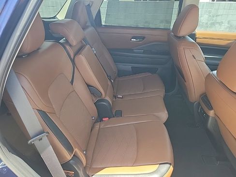 Used 2022 Nissan Pathfinder Platinum w/ Cargo Package FWD image 45