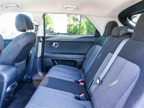 Certified 2024 Hyundai Ioniq 5 SEL image 20