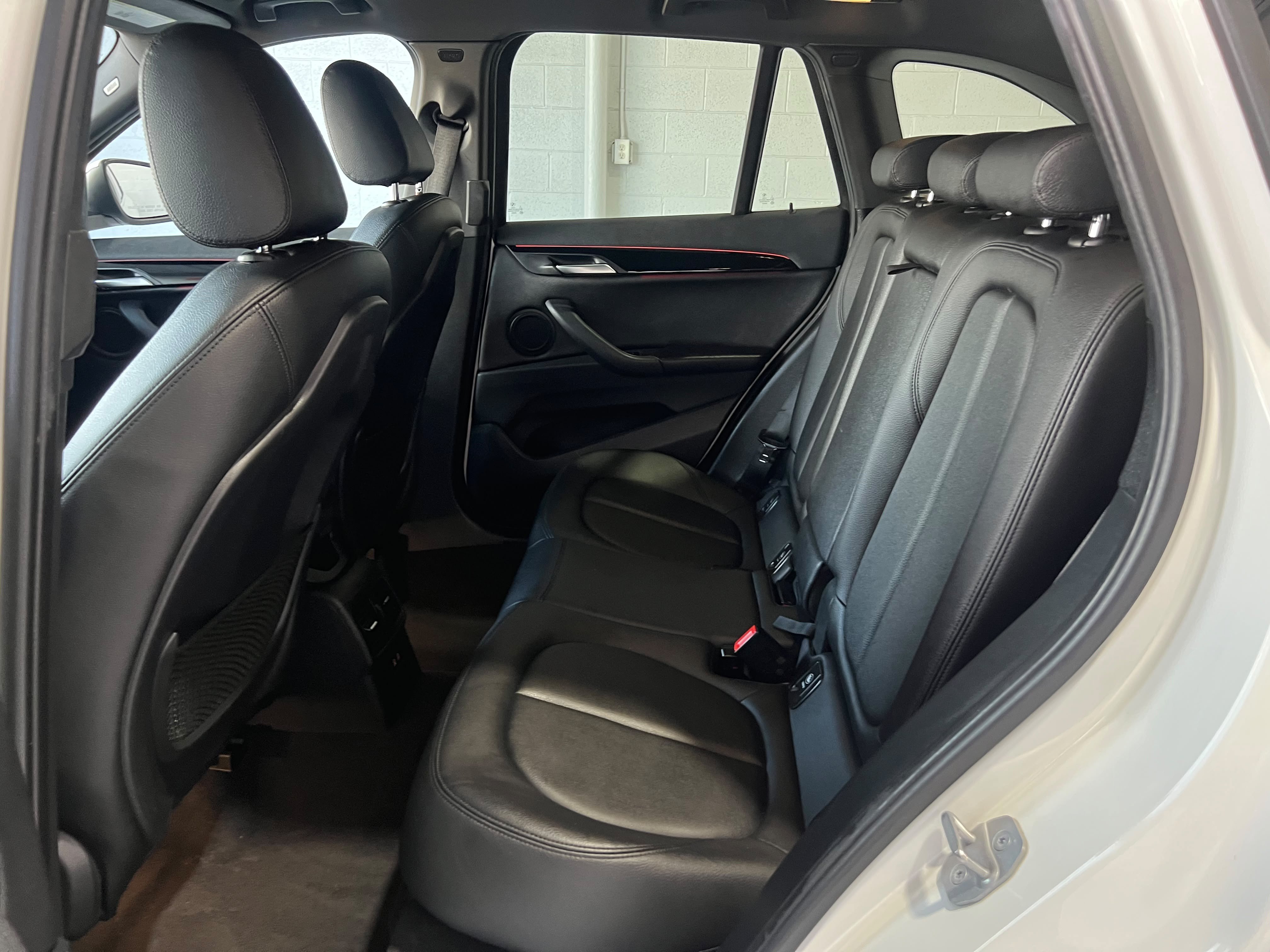 Used 2020 BMW X1 xDrive28i AWD/4WD image 12