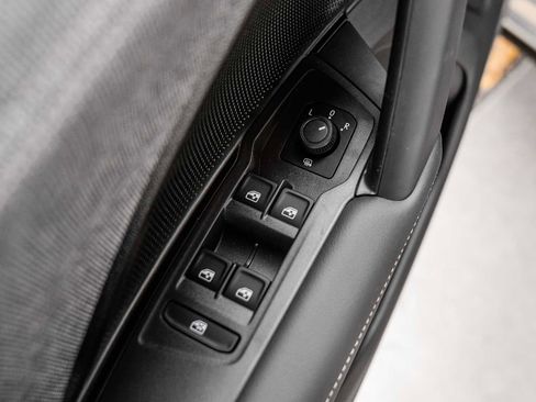 New 2026 Volkswagen Tiguan S image 19