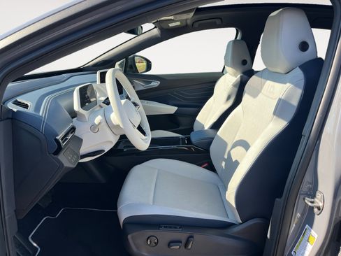 Certified 2023 Volkswagen ID.4 Pro S image 10