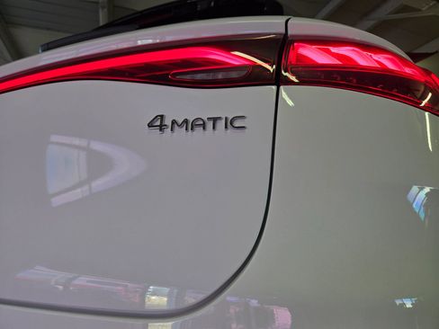 Used 2023 Mercedes-Benz EQE 500 4MATIC SUV image 31