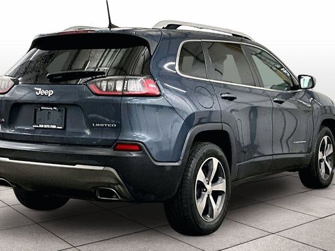 Used 2019 Jeep Cherokee Limited image 11