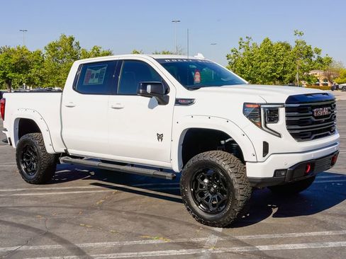 New 2026 GMC Sierra 1500 AT4 w/ AT4 Premium Package AWD/4WD image 5