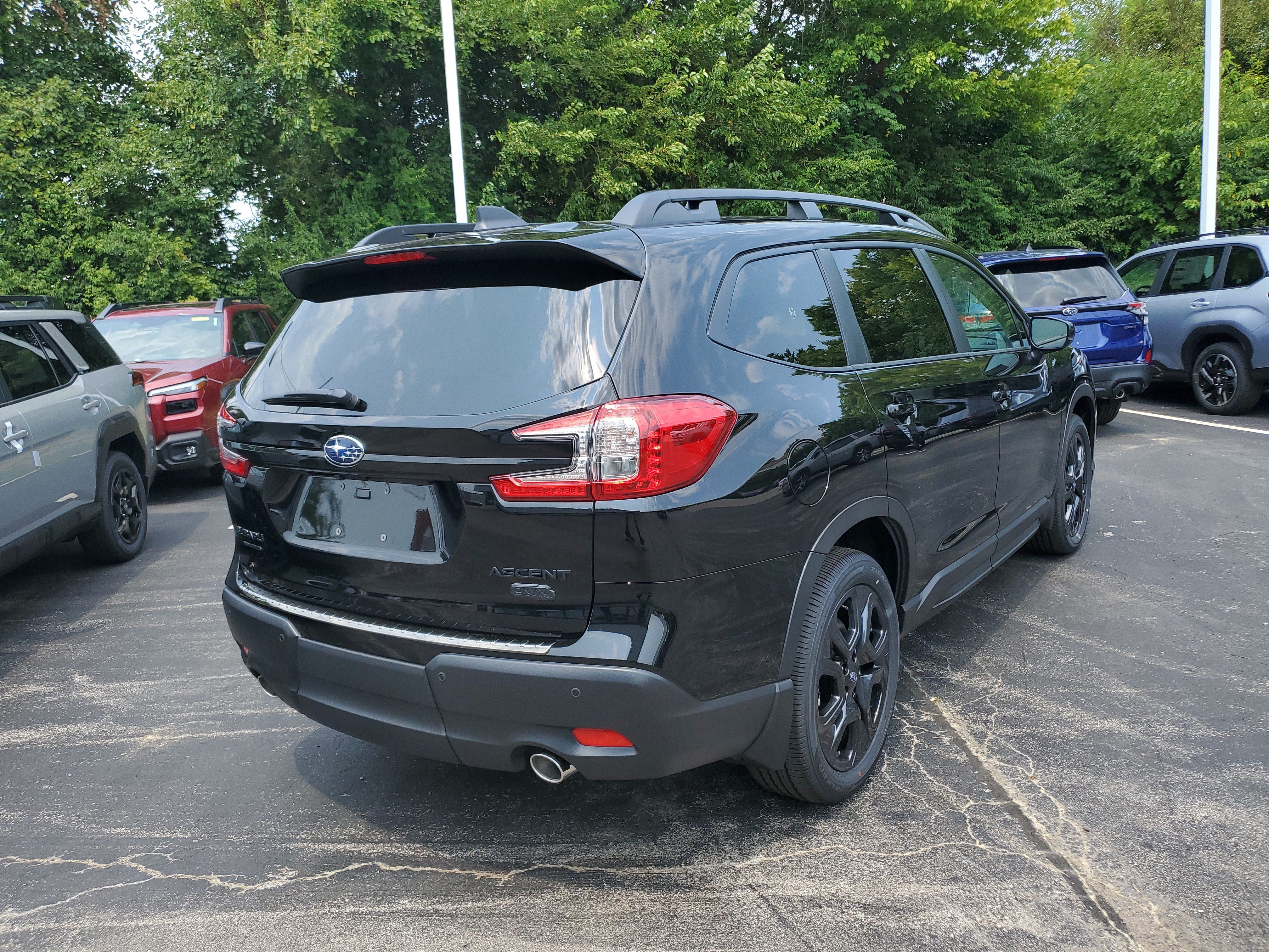 New 2026 Subaru Ascent Bronze Edition w/ Onyx Package AWD/4WD image 3