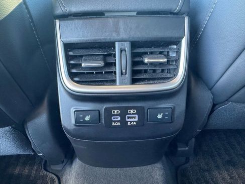 Used 2024 Subaru Outback Limited image 31