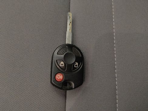 Used 2018 Ford Escape S FWD image 32
