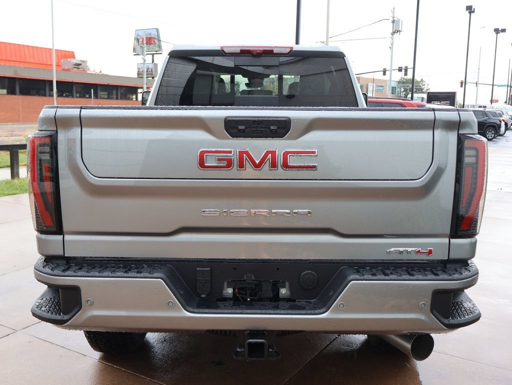 New 2026 GMC Sierra 2500 AT4 w/ AT4 Premium Plus Package AWD/4WD image 5