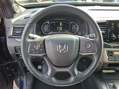 Used 2023 Honda Passport EX-L image 19