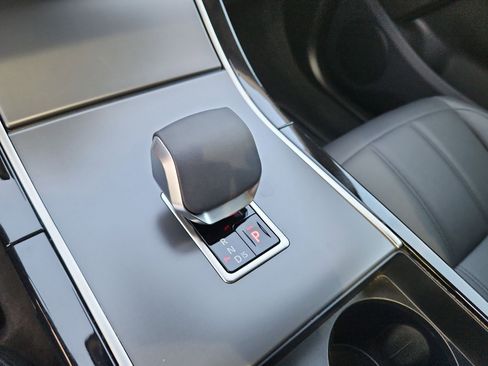 Certified 2026 Land Rover Range Rover Evoque S AWD/4WD image 16