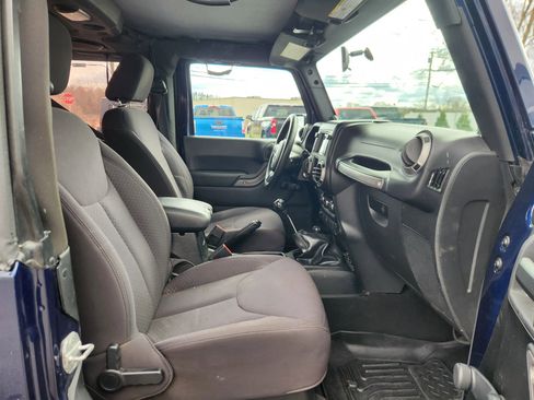 Used 2013 Jeep Wrangler Sport image 36