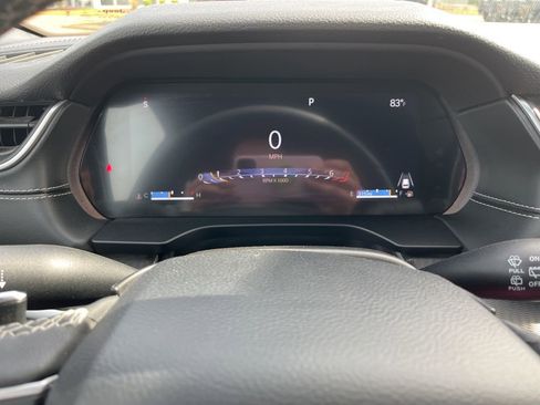 Used 2024 Jeep Grand Cherokee Altitude image 44