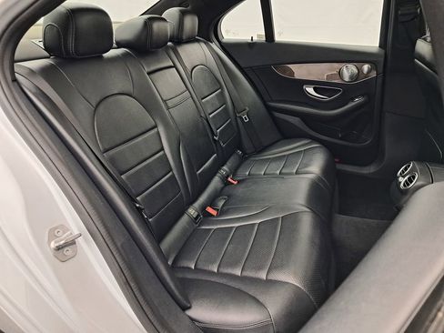 Used 2017 Mercedes-Benz C 300 4MATIC Sedan image 27