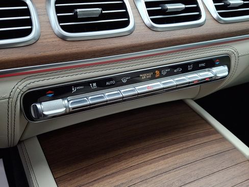 Used 2024 Mercedes-Benz GLE 53 AMG 4MATIC Coupe image 16