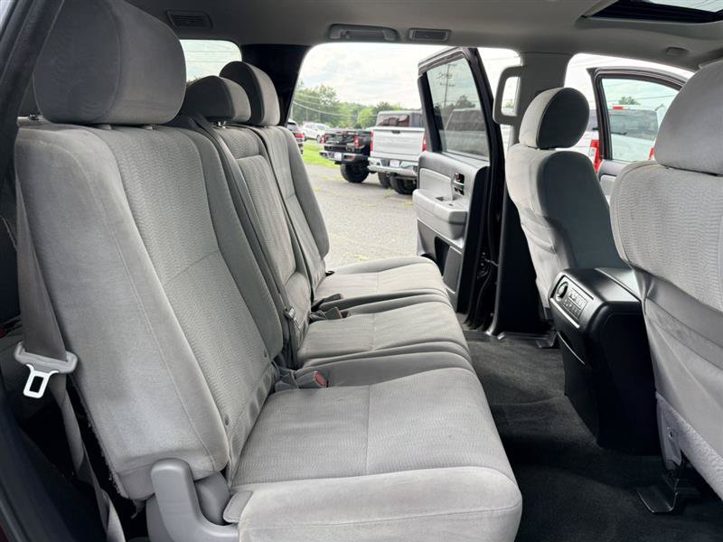 Used 2018 Toyota Sequoia SR5 w/ Carpet Cargo Mat Package AWD/4WD image 16