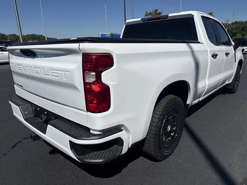 Used 2023 Chevrolet Silverado 1500 W/T w/ Z71 Off-Road Package AWD/4WD image 4