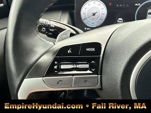 Used 2023 Hyundai Tucson Limited image 31