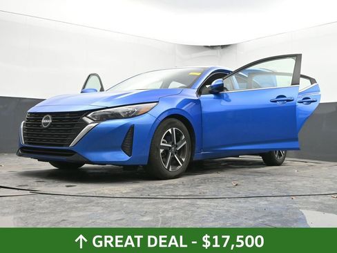 Used 2025 Nissan Sentra SV image 72