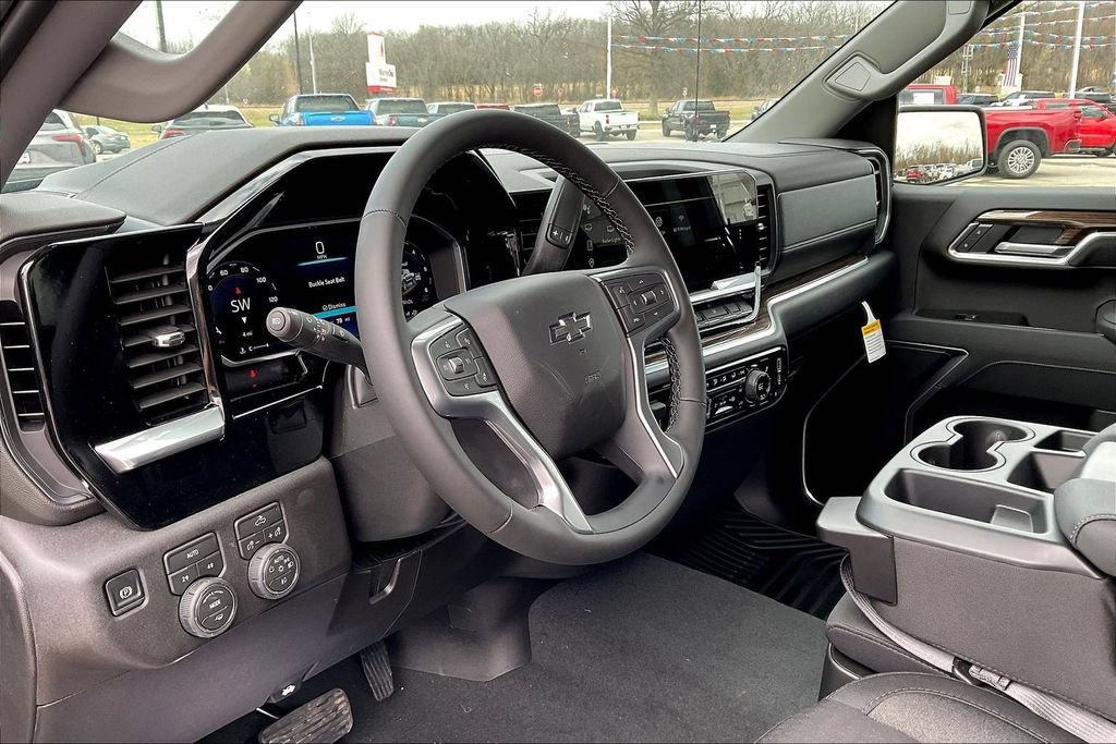 New 2026 Chevrolet Silverado 1500 RST AWD/4WD image 6