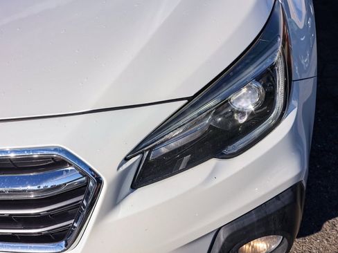 Used 2019 Subaru Outback 3.6R Touring w/ Popular Package #3A image 10