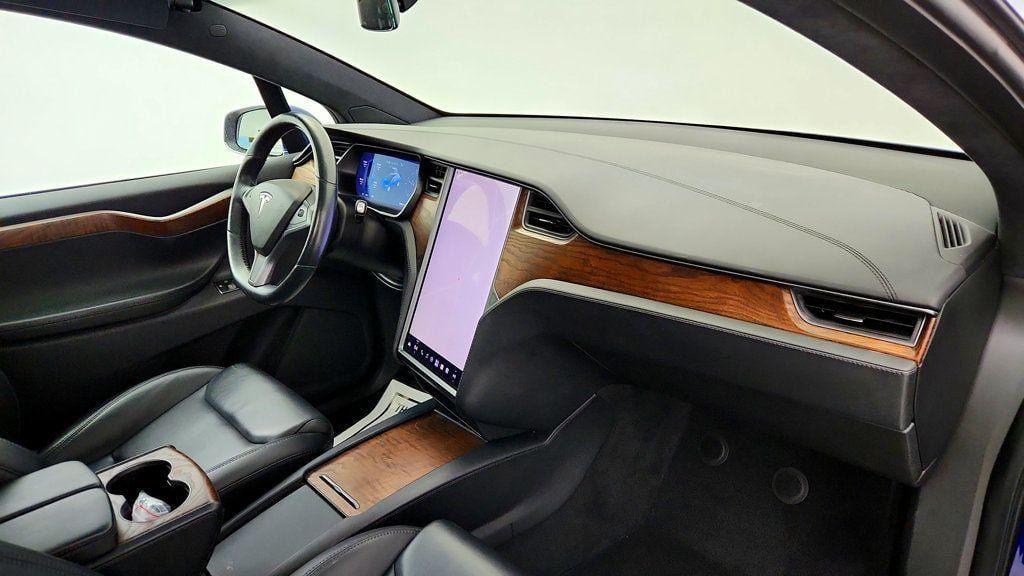 Used 2020 Tesla Model X Long Range AWD/4WD image 27