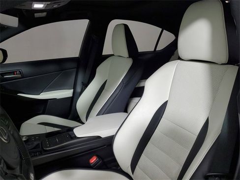 Used 2022 Lexus IS 350 F Sport image 21