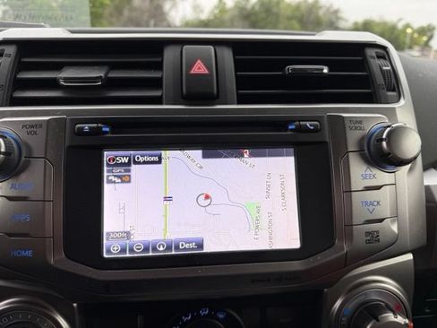Used 2019 Toyota 4Runner SR5 AWD/4WD image 13