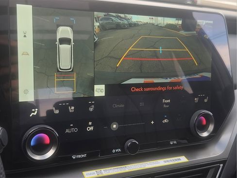 New 2026 Lexus TX 500h AWD image 21