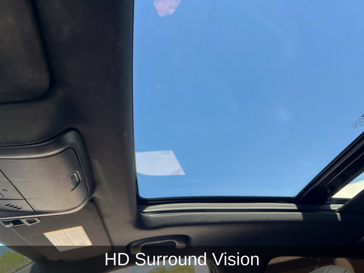 Used 2022 Cadillac XT4 Sport w/ Enhanced Visibility Package FWD image 21